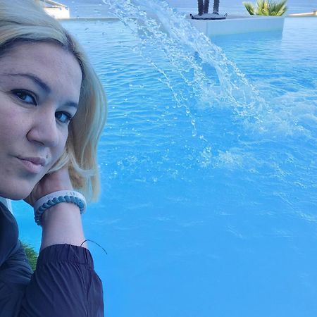 Piso De Lujo En La Playa De Un Pueblo De Granada Con Piscina Infiniti, Yacuzzi En La Piscina, Tumbonas Privadas Y Mucho Mas Melicena Exterior foto